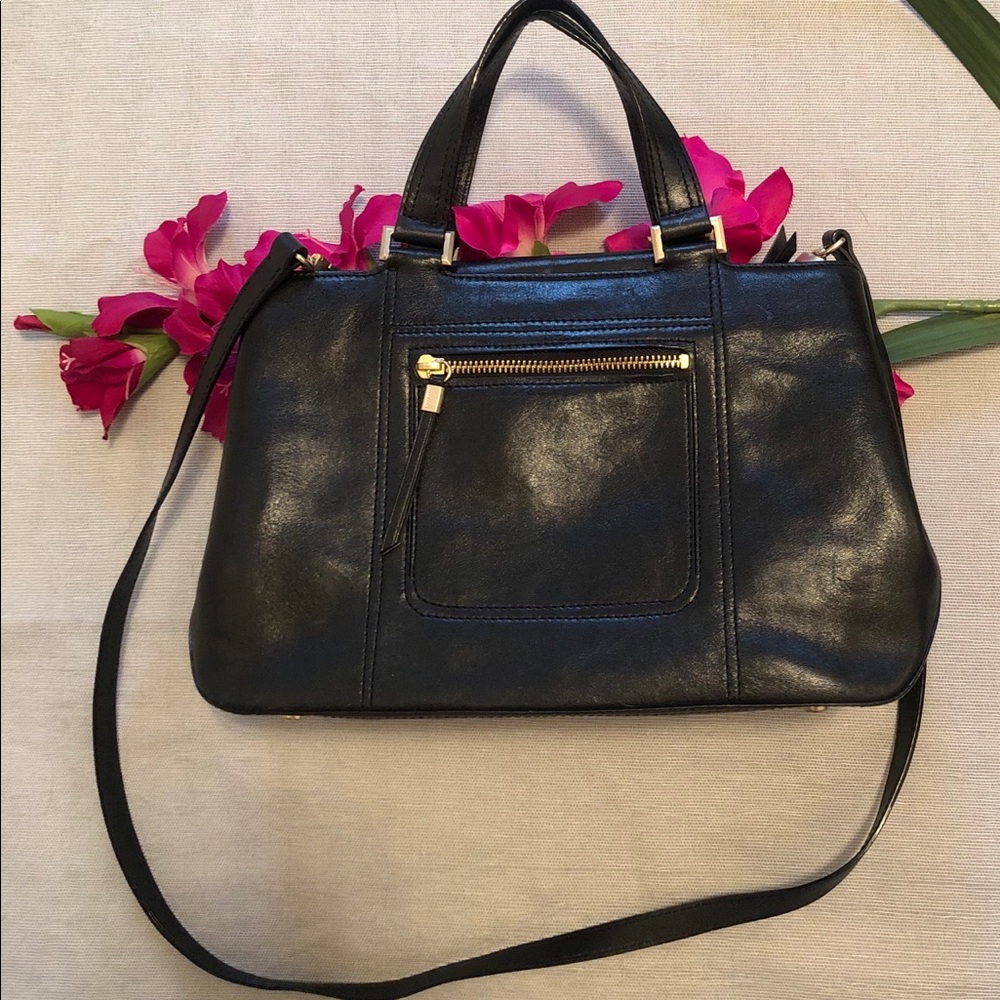 Ellen Tracy leather bag
